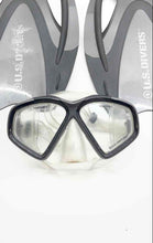 Load image into Gallery viewer, U.S. Divers Cozumel Swim Mask And Proflex Fins Snorkeling Set With Gear Bag