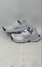 Load image into Gallery viewer, Nike Womens GO FlyEase DR5540-102 White Slip-On Low Top Running Shoes Size 7