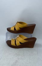 Load image into Gallery viewer, Contesa By Italian Shoemakers Womens Yellow Brown Wedge Heel Slide Sandals Sz 8M