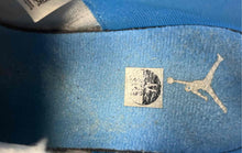 Load image into Gallery viewer, Nike Boys Air Jordan Spizike Low White Blue Lace-Up Sneaker Shoes Size 7Y