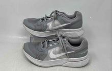 Load image into Gallery viewer, Nike Womens Run Swift 2 Gray White Low Top Lace-Up Sneaker Shoes Size 6.5