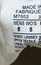 Load image into Gallery viewer, Converse Unisex Chuck Taylor All Star Low M7652 White Sneaker Shoes Size M6 W8