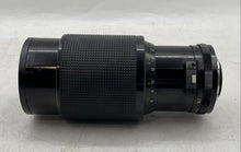 Load image into Gallery viewer, Vivitar Series 1 No. 22644492 70-210mm Macro Focusing Auto Zoom Lens