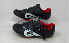 Load image into Gallery viewer, Peloton Mens Black Red 3 Bolt Adjustable Strap Hook & Loop Cycling Shoes Size 40