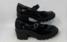 Load image into Gallery viewer, Old Navy Womens Black Leather Chunky Heel Platform Mary Jane Shoes Size 9