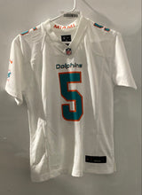 Load image into Gallery viewer, Nike Boys White Miami Dolphins Jalen Ramsey #5 Football-NFL Jersey Size M W/ Tag