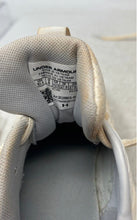 Load image into Gallery viewer, Under Armour Womens Glyde 2.0 RM 3026605-100 White Softball Cleats Size 10.5