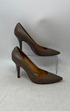 Load image into Gallery viewer, Coach Womens Brown Leather Slip-On Pointed Toe Pump Heels Size 8.5 B