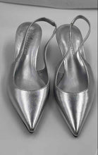 Load image into Gallery viewer, Karl Lagerfeld Womens Skylynn Silver Pointed Toe Slingback Sandals Size 5.5M