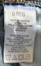 Load image into Gallery viewer, Aeropostale Womens Blue Distressed Raw Hem Curvy Mom Jeans Pants Size 0