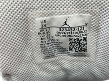 Load image into Gallery viewer, Authentic Nike Kids Air Jordan 6 Rings Gray White Sneakers Shoes Size 3Y Stained