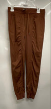 Load image into Gallery viewer, Lululemon Womens Brown Sport Pockets Drawstring Tapered Leg Jogger Pants Size 6