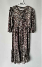 Load image into Gallery viewer, Zara Womens Brown Animal Print 3/4 Sleeve Crew Neck Tiered A-Line Dress Size S