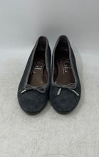Load image into Gallery viewer, AGL Attilio Giusti Leombruni Womens Kristin Black Gray Bow Pump Heels Size 38.5