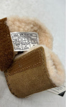 Load image into Gallery viewer, UGG Unisex Baby Lemmy II 1018136I Brown Suede Sheepskin Booties Size 0/1 W/ Tag
