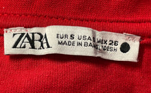 Load image into Gallery viewer, Zara Womens Red Short Sleeve Stretch Pullover T-Shirt Size Small