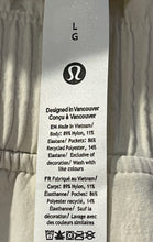 Load image into Gallery viewer, Lululemon Womens Beige Flat Front Pockets High-Waist Casual Pull-On Shorts Sz L