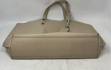 Load image into Gallery viewer, Borse In Pelle Womens Beige Genuine Leather Double Handle Charm Tote Handbag