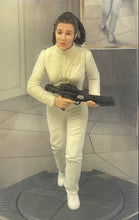 Load image into Gallery viewer, Kenner Star Wars Epic Force 360° Rotating Princess Leia Organa Action Figure