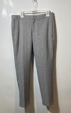 Load image into Gallery viewer, Banana Republic Womens Gray Ryan Curvy Fit Straight Leg Dress Pants Size 10P