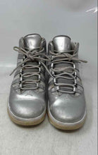 Load image into Gallery viewer, Nike Kids Jordan Max Aura AV5175-040 Silver Lace-Up Sneaker Shoes Size 7Y