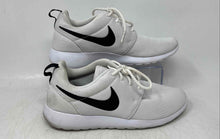Load image into Gallery viewer, Nike Womens Roshe One White Black Low Top Lace-Up Sneaker Shoes Size 7.5