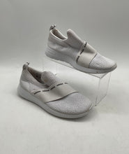 Load image into Gallery viewer, Adidas Womens Cloudfoam Refine Adapt DB1338 White Sneakers Shoes Size 5.5