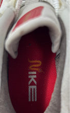 Load image into Gallery viewer, Nike Unisex Kid IsoFly HV6002-160 White Red Low Top Basketball Shoes Size 3.5Y