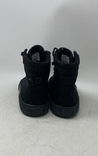 Load image into Gallery viewer, Levi's Womens 520571A481 Black Round Toe High Top Lace-Up Sneaker Shoes Size 8