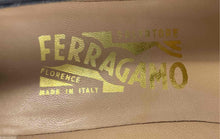 Load image into Gallery viewer, Authentic Salvatore Ferragamo Womens Black Loafer Shoes Size 8 AA Damaged