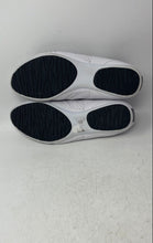 Load image into Gallery viewer, Lacoste Sport Womens Arixia White Low Top Hook & Loop Sneaker Shoes Size 8