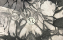 Load image into Gallery viewer, Lululemon Womens Purple Black Tie-Dye Activewear Compression Leggings Size 4
