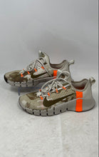 Load image into Gallery viewer, Nike Mens Free Metcon 3 CJ0861-028 Yuko Brown Camouflage Sneakers Shoes Size 8.5