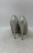 Load image into Gallery viewer, Aldo Womens Leanora Silver Peep Toe Slip-On Stiletto Pump Heels Size 7.5