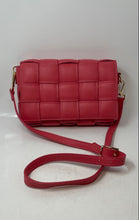 Load image into Gallery viewer, Unbranded Womens Pink Genuine Leather Woven Adjustable Strap Crossbody Handbag