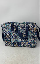 Load image into Gallery viewer, Vera Bradley Womens Multicolor Lisbon Medallion Lighten Up Sport Tote Handbag