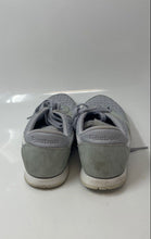 Load image into Gallery viewer, Reebok Womens Classic Nylon Slim Architect Gray Green Running Shoes Size 8