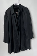 Load image into Gallery viewer, London Fog Mens Black Long Sleeve Collared Pockets Trench Coat Size 40