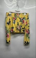 Load image into Gallery viewer, Guess Womens Yellow Floral Print Long Sleeve Off-The-Shoulder Blouse Top Size M