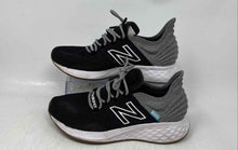 Load image into Gallery viewer, New Balance Womens Fresh Foam Roav Gray Black Lace-Up Sneaker Shoes Size 6.5B
