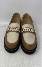Load image into Gallery viewer, Clarks Womens Brown Beige Round Toe Slip-On Loafer Shoes Size 8M