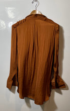 Load image into Gallery viewer, Authentic Simply Vera Vera Wang Womens Brown Long Sleeve Button-Up Shirt Size S