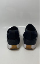 Load image into Gallery viewer, Nike Mens GO FlyEase Black Slip-On Low Top Round Toe Running Shoes Size 5
