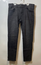 Load image into Gallery viewer, Forever 21 Mens Black Denim Dark Wash Button Front Skinny Leg Jeans Size 34/32