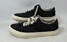 Load image into Gallery viewer, Vans Mens Vault OG Old Skool LX Black Lace-Up Low Top Sneaker Shoes Size 7.5