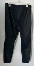Load image into Gallery viewer, H&M Womens Black Flat Front Regular Fit Pull-On Skinny Leg Trouser Pants Size 10