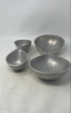 Load image into Gallery viewer, Set Of 2 Pcs Aluminum Metal Infinity Shaped Decorative Serving Bowls