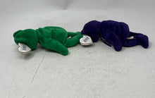 Load image into Gallery viewer, Lot Of 2 Pcs Ty Beanie Babies Erin & Princess Bear Plush Toys Collection w/ Tags
