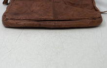 Load image into Gallery viewer, East West New York Womens Brown Leather Inner Pockets Shoulder Messenger Bag