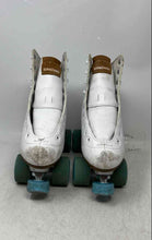 Load image into Gallery viewer, Roller Derby Womens White 4-Wheel Ankle Length Roller Skates Size 7 No Laces